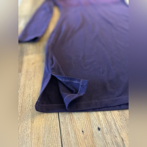 Mountain Hardwear Outdoor Hiking Butter Dress in Purple Long Sleeves - Picture 3 of 10